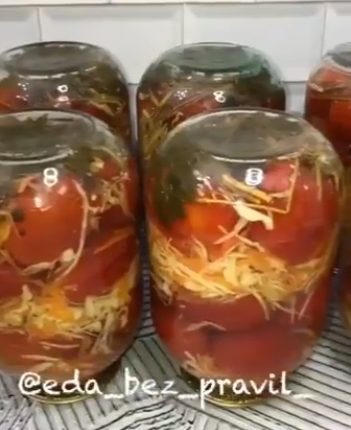 Маринованные помидоры с капустой
